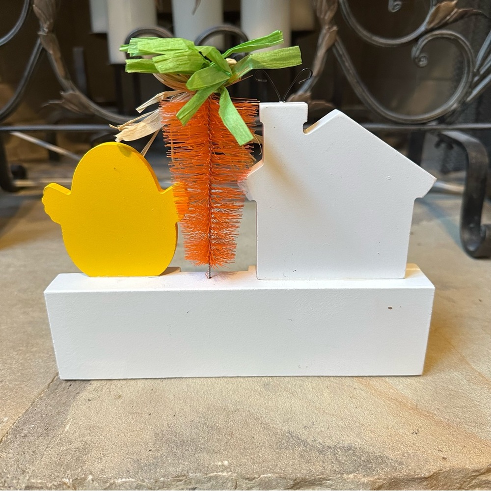 NEW Easter Spring Standing Decor Sign - Picture 4 of 4